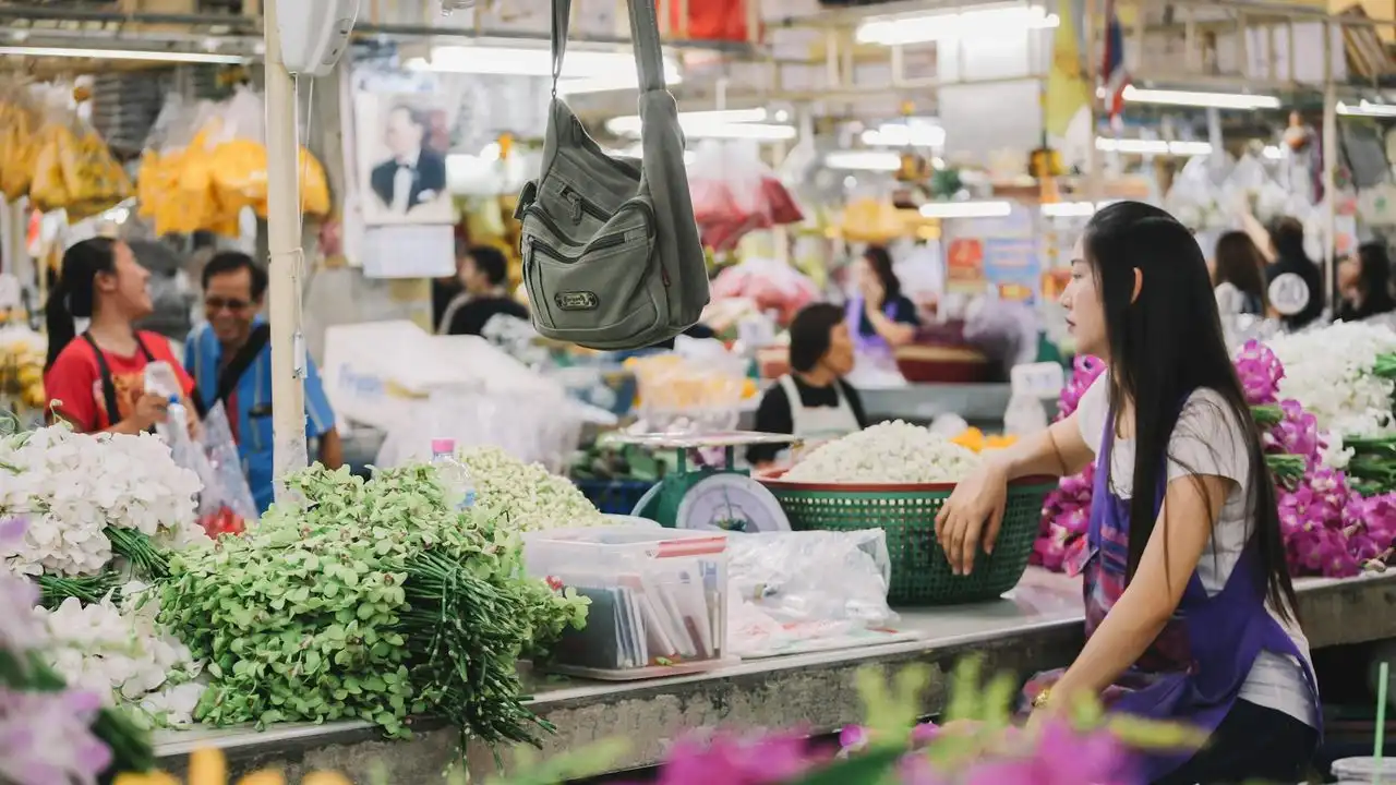 Mastering The 5 Thai Tones: A Guide For Complete Beginners