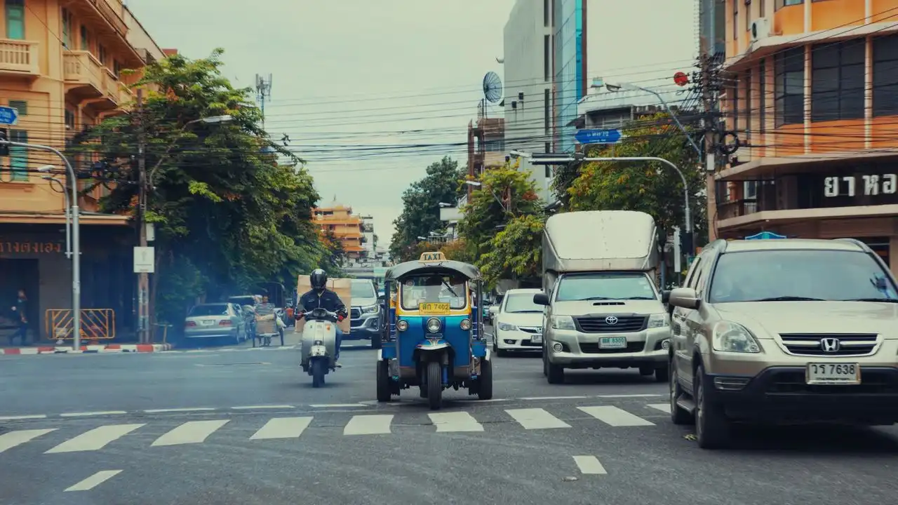 Setting Up And Using The Thai Keyboard On Your Smartphone